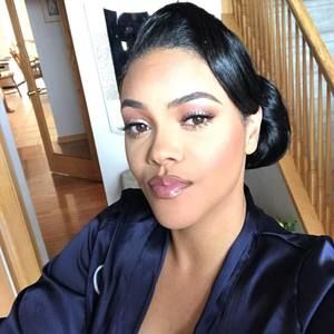 Meet your Posher, Parice